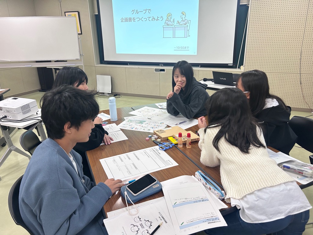 子ども司書養成講座の様子