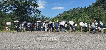 カラミの街めぐりの様子