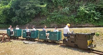 鉱山電車の乗車体験