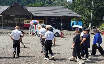 カラミめぐり、出発しました