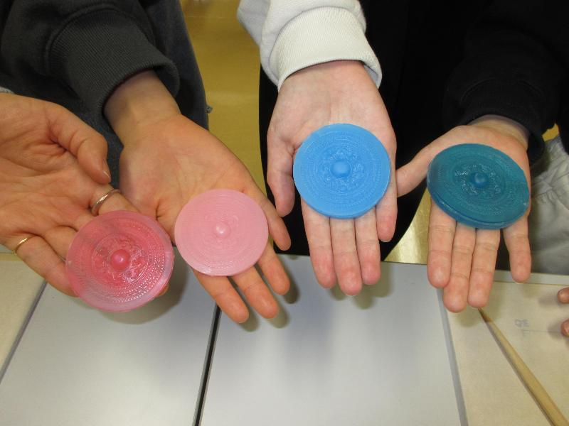 完成したせっけんの鏡の写真