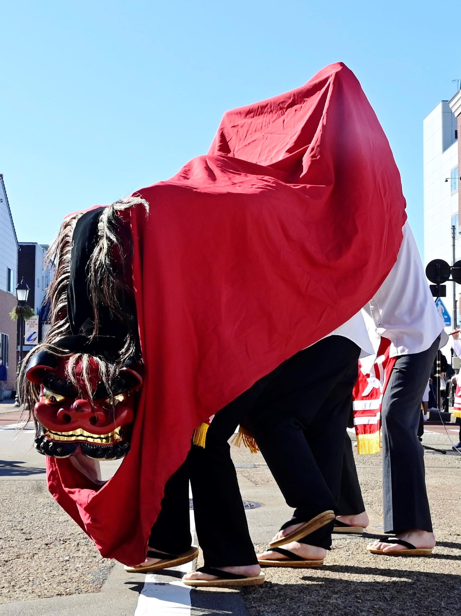 丸の内町子供獅子
