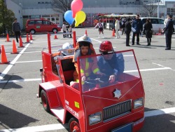 ミニ消防車2